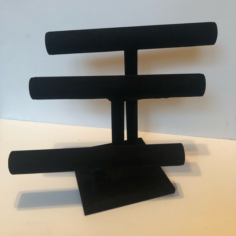 Black velvet jewelry organizer